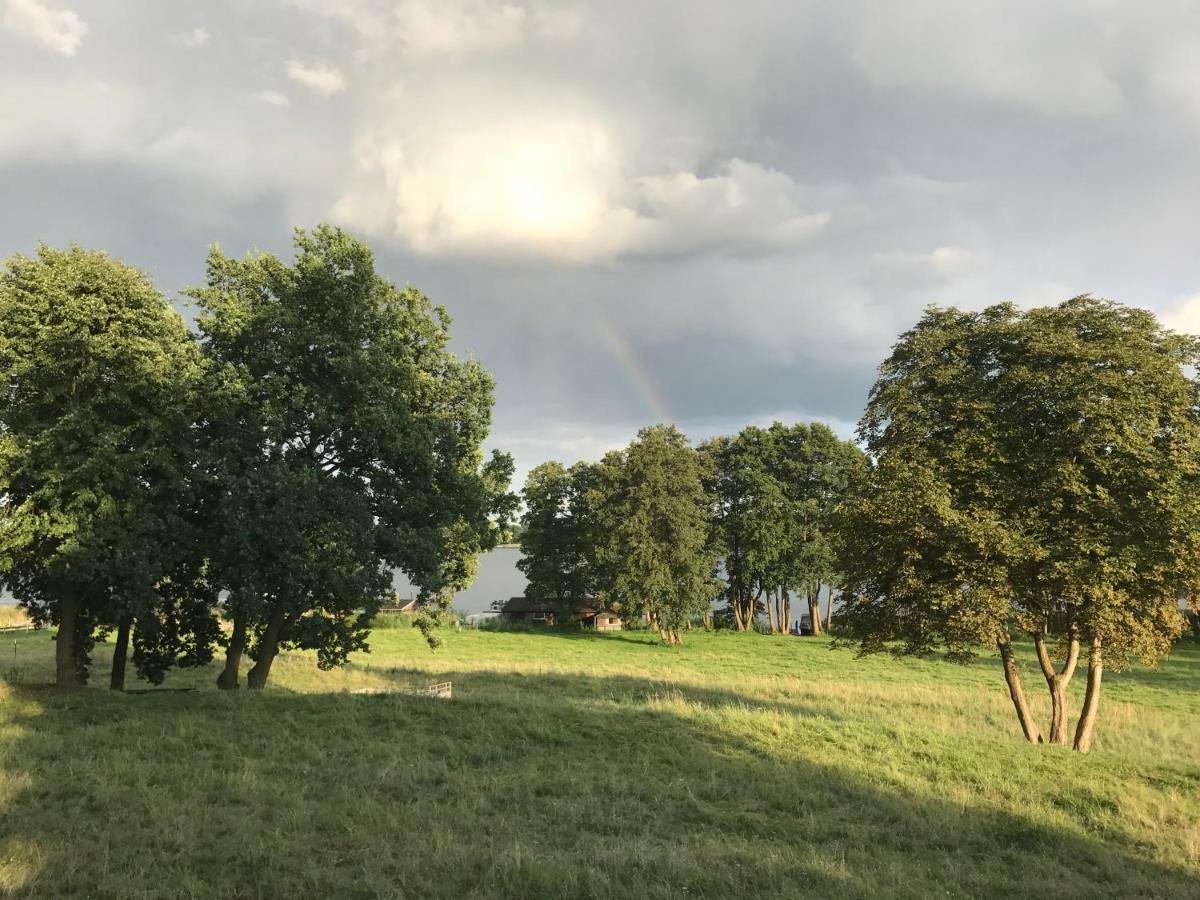 Ferienhaus Im Fischersteig Wustrow  エクステリア 写真